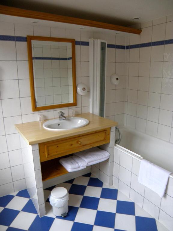 Caveau De L'Ami Fritz Ribeauvillé Zimmer foto