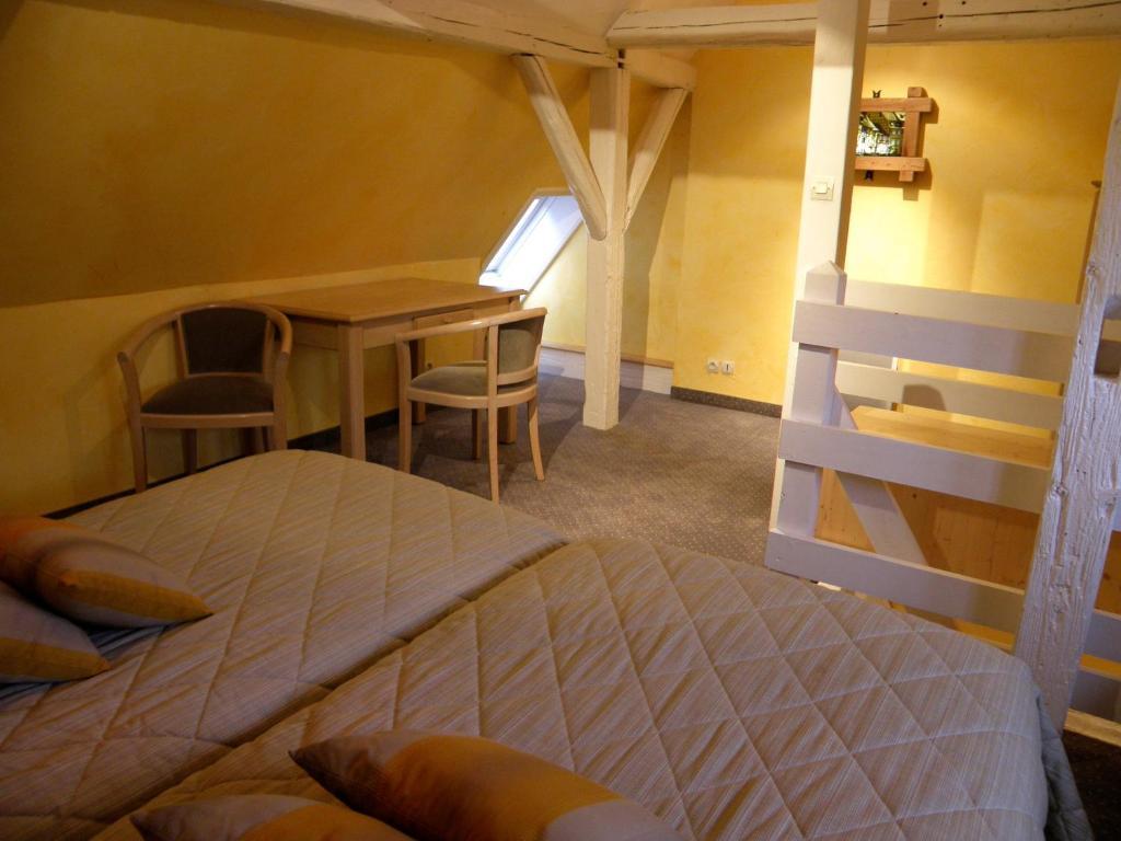 Caveau De L'Ami Fritz Ribeauvillé Zimmer foto